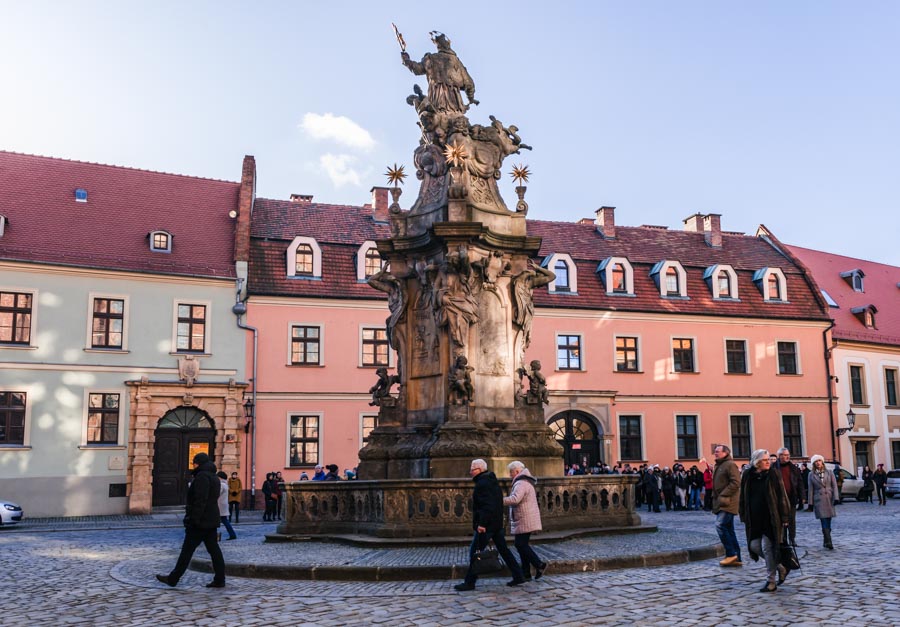 Ostrow Tumski (Cathedral Island) square