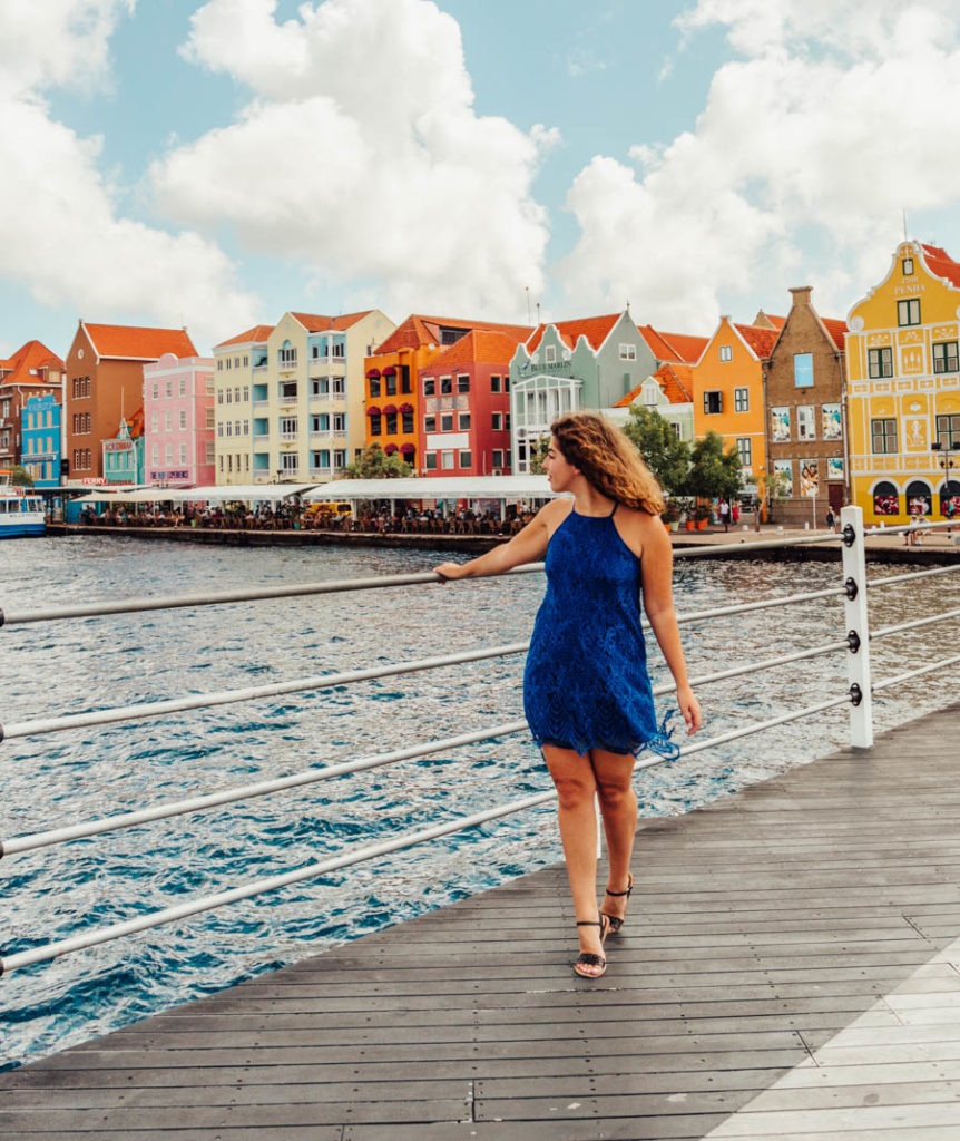 Queen Emma Bridge Willemstad Photo Spots