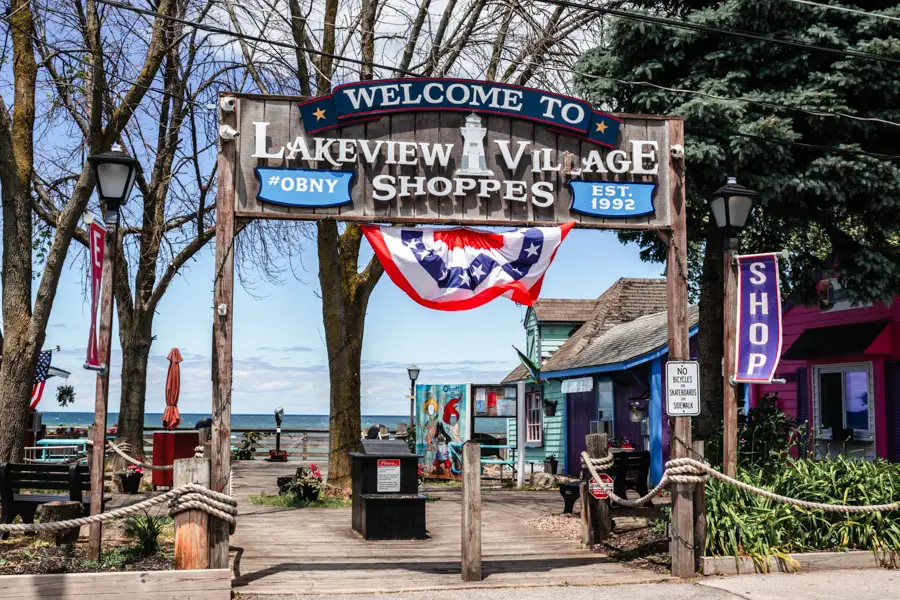 Lakeview Shoppes Village