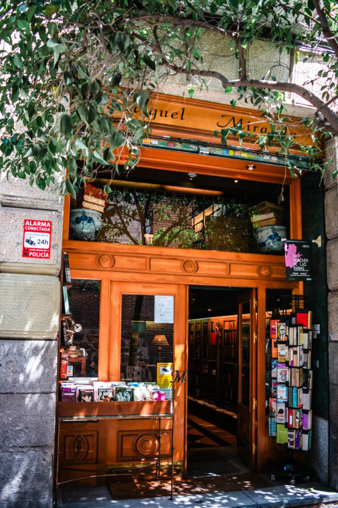 Librería Miguel Miranda