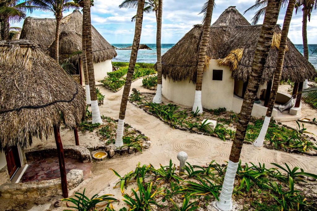 Maya - Beach bungalows in Tulum