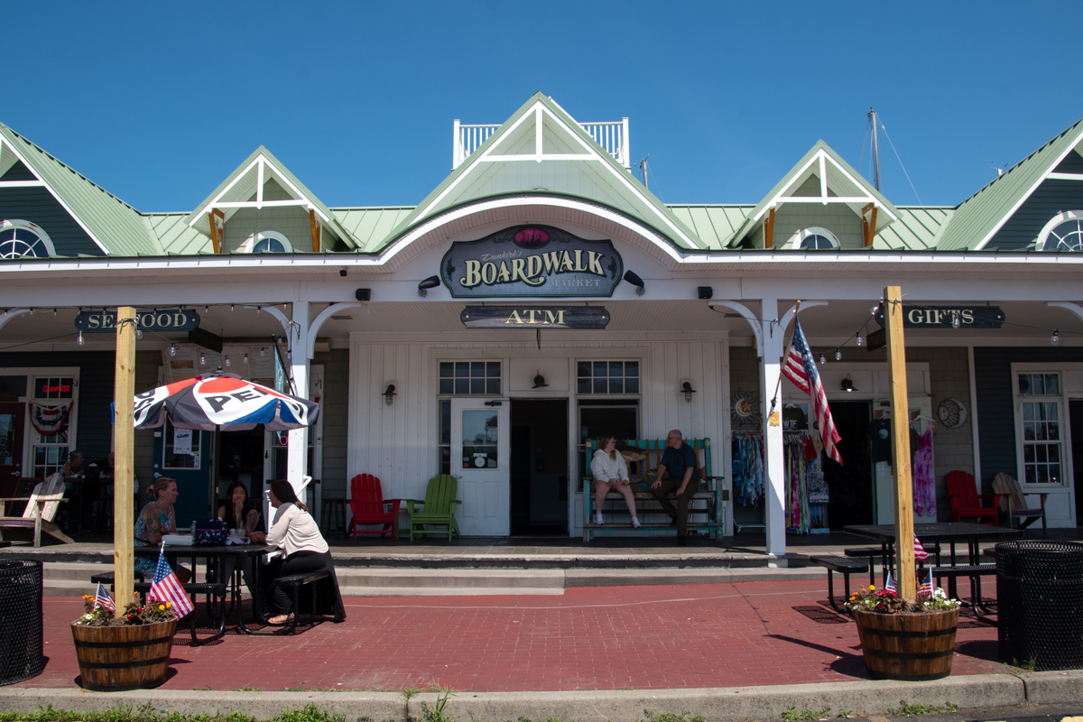 Shops and restaurants along the Dunkirk Boardwalk in Dunkirk, New York.